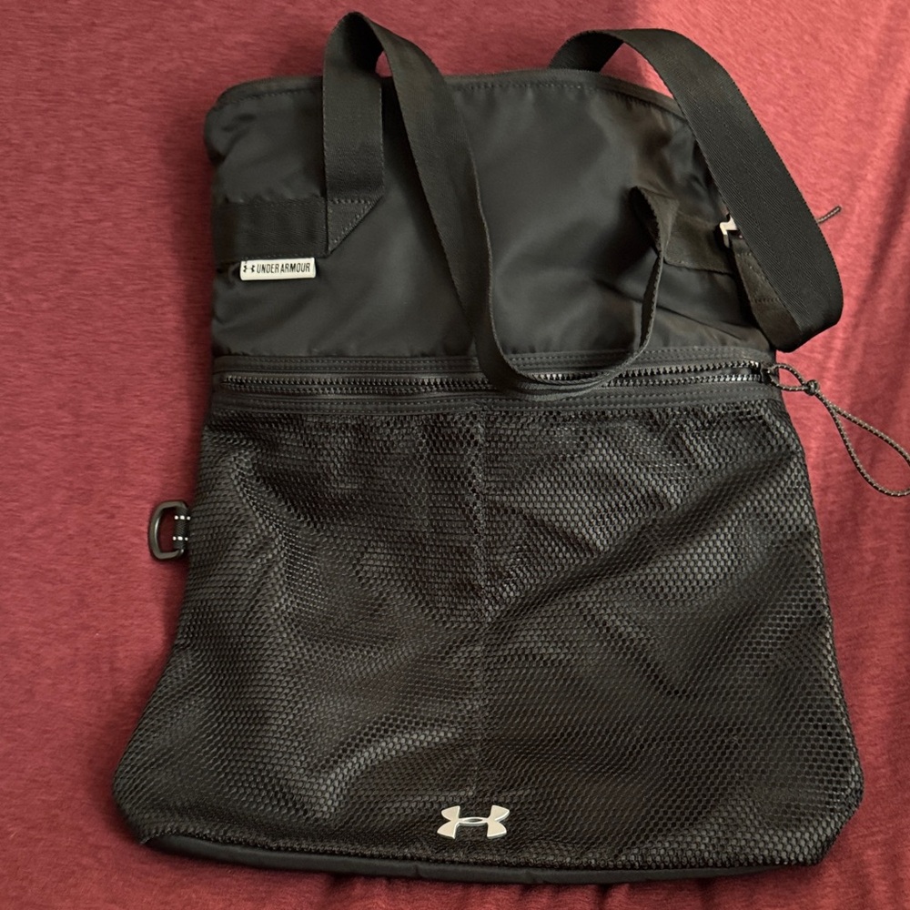 Under Armour Black Mesh Messenger Bag